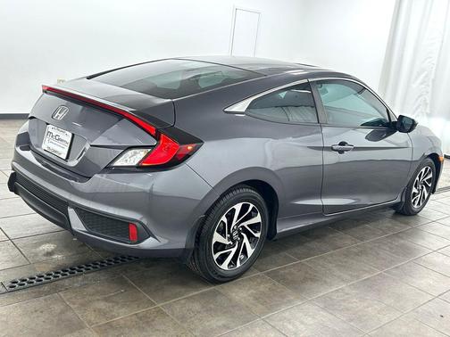 2018 Honda Civic LX-P