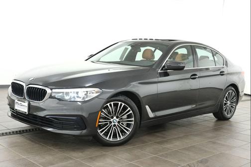 Dark Graphite Metallic 2019 BMW 530 i xDrive