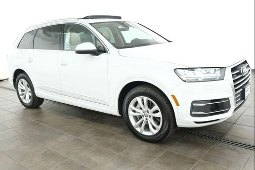 Glacier White Metallic 2019 Audi Q7 55 Premium Plus