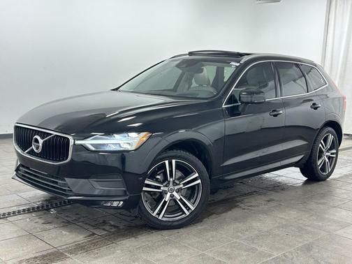 2018 Volvo XC60 T5 Momentum