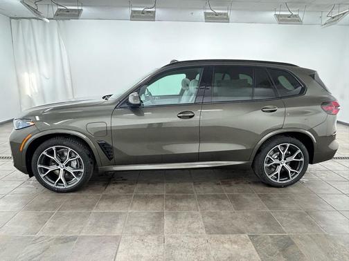 2026 BMW X5 PHEV xDrive50e