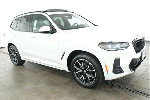 Mineral White Metallic 2024 BMW X3 xDrive30i