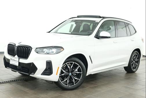 Mineral White Metallic 2024 BMW X3 xDrive30i