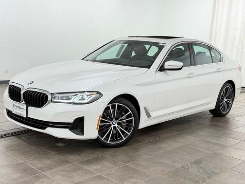 Mineral White Metallic 2023 BMW 530 i xDrive