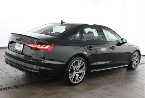 Mythos Black Metallic 2023 Audi S4 Prestige TFSI quattro Tiptronic