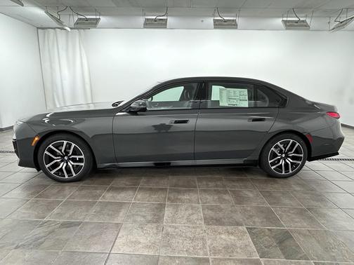 2026 BMW i7 xDrive60