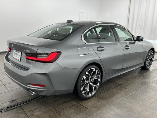 2026 BMW 330 xDrive NA