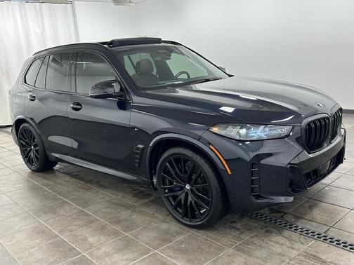 2025 BMW X5 M60i