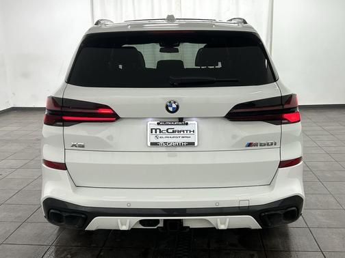 2024 BMW X5 M60i