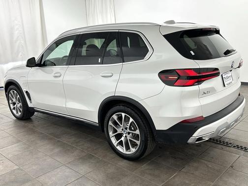 2026 BMW X5 PHEV xDrive50e