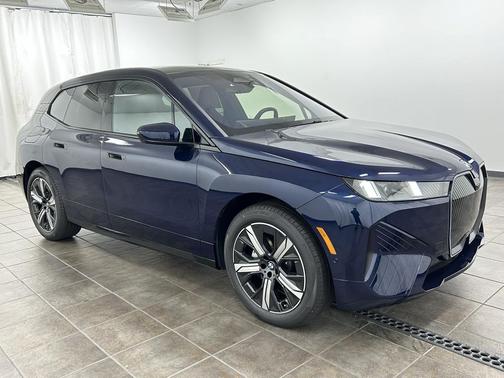 2026 BMW iX xDrive45