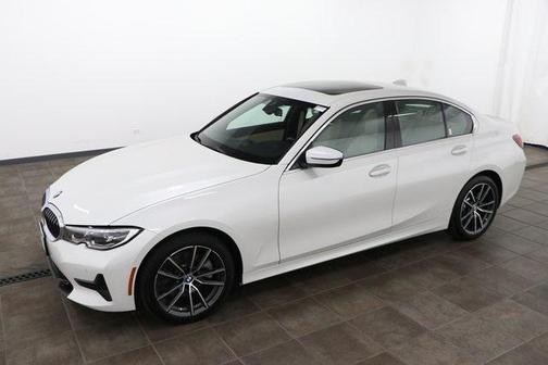 Mineral White Metallic 2020 BMW 330 xDrive