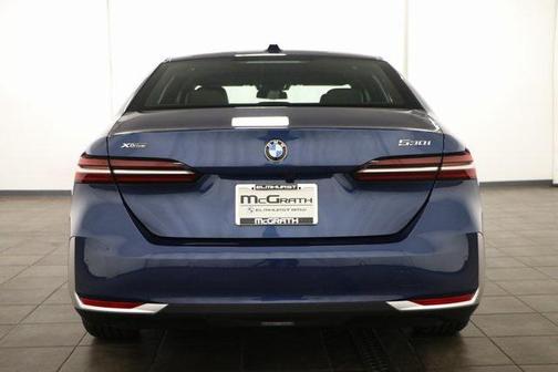 2025 BMW 530 i xDrive