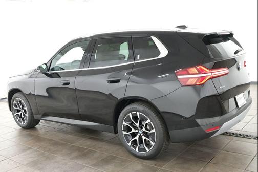 Black Sapphire Metallic 2026 BMW X3 30 xDrive