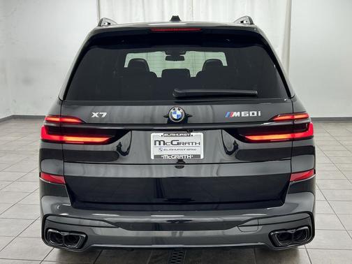 2026 BMW X7 M60i
