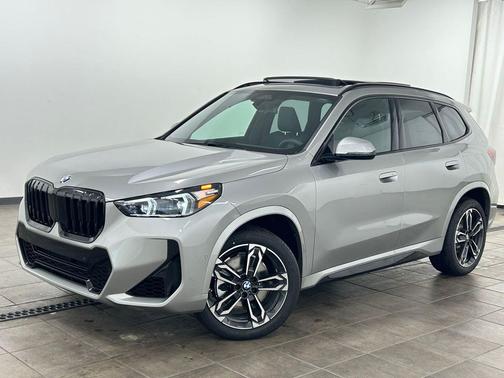 Space Silver Metallic 2026 BMW X1 xDrive28i