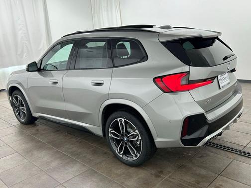 Space Silver Metallic 2026 BMW X1 xDrive28i
