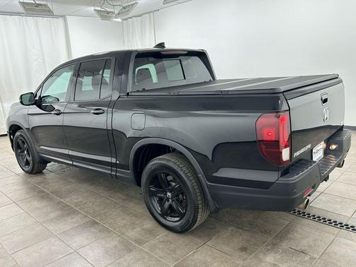 2022 Honda Ridgeline Black