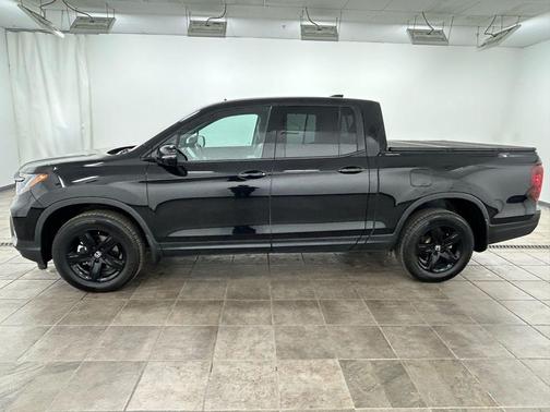 2022 Honda Ridgeline Black
