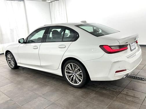 2023 BMW 330 xDrive