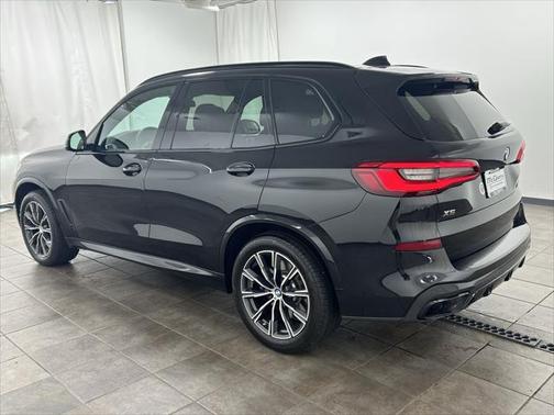 2020 BMW X5 M50i
