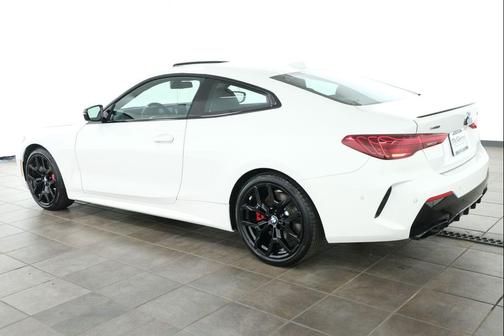 Alpine White 2025 BMW M440 i xDrive