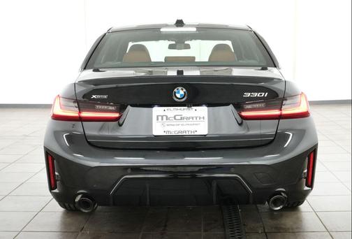 Black Sapphire Metallic 2026 BMW 330 xDrive