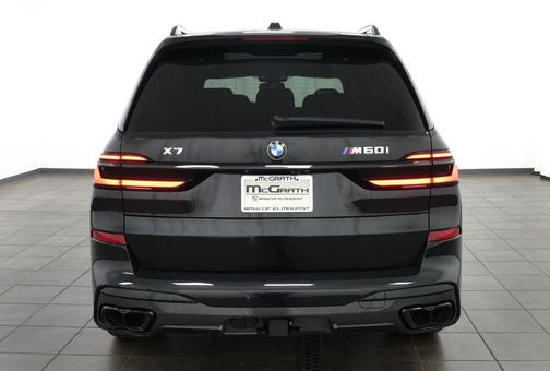 Black Sapphire Metallic 2027 BMW X7 M60i