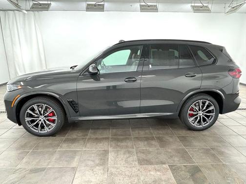 Dravit Grey Metallic 2026 BMW X5 xDrive40i
