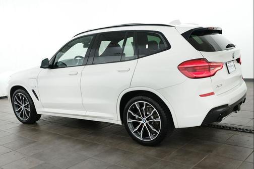 Alpine White 2021 BMW X3 PHEV xDrive30e
