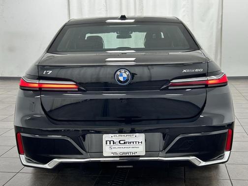 2025 BMW i7 xDrive60