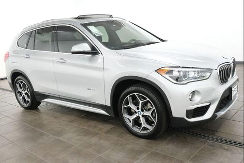 Glacier Silver Metallic 2017 BMW X1 xDrive 28i