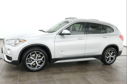 Glacier Silver Metallic 2017 BMW X1 xDrive 28i