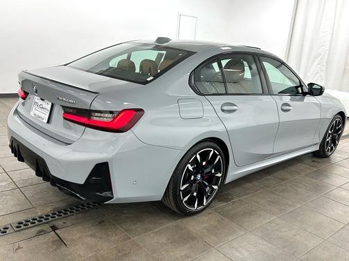 2025 BMW M340 xDrive