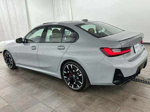 2025 BMW M340 xDrive