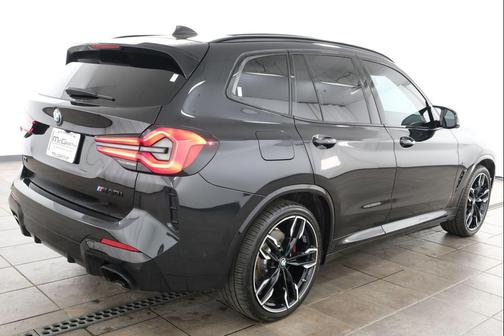 Black Sapphire Metallic 2024 BMW X3 M40i