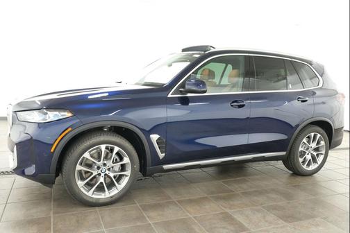Tanzanite Blue II Metallic 2026 BMW X5 xDrive40i