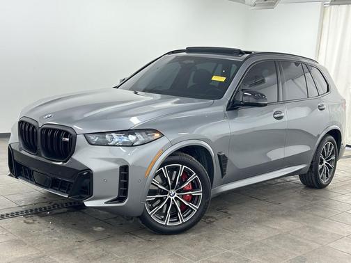 2025 BMW X5 M60i