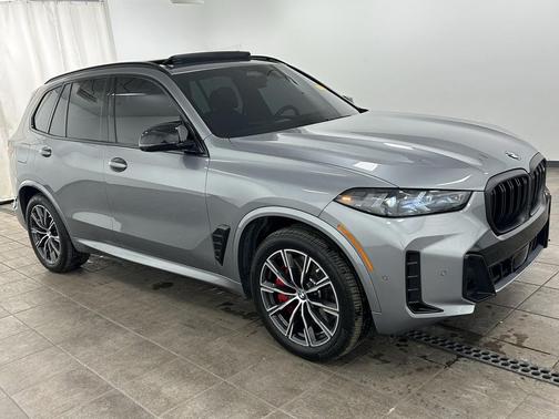 2025 BMW X5 M60i