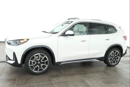 Alpine White 2026 BMW X1 xDrive28i