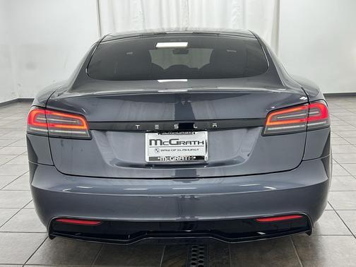 2023 Tesla Model S Standard Range