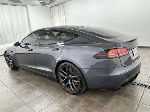 2023 Tesla Model S Standard Range