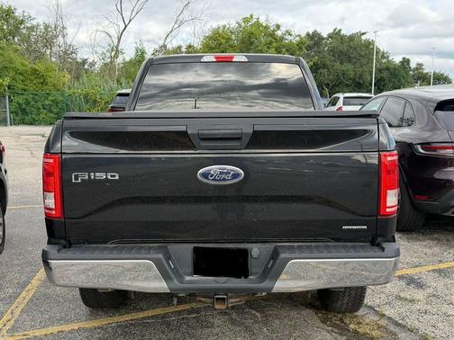 Tuxedo Black Metallic 2015 Ford F-150 XLT