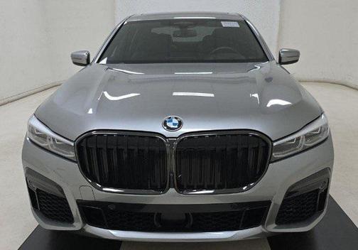 2022 BMW 750 i xDrive