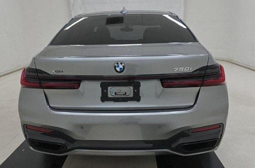 2022 BMW 750 i xDrive