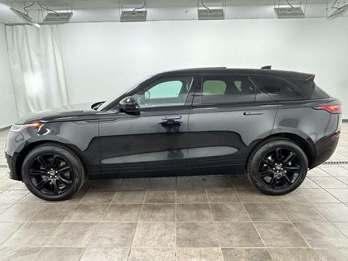 Santorini Black Metallic 2023 Land Rover Range Rover Velar P340 S R-Dynamic