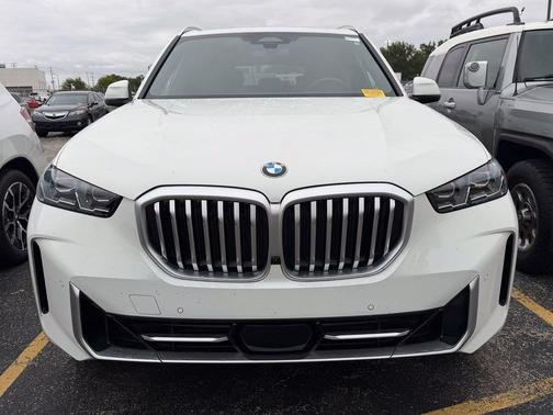 Alpine White 2026 BMW X5 xDrive40i