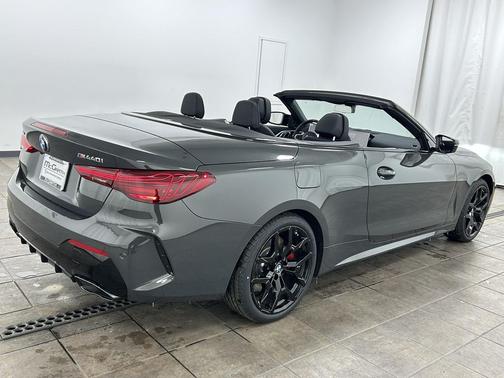 2026 BMW M440 i xDrive