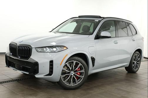 Brooklyn Grey Metallic 2026 BMW X5 PHEV xDrive50e