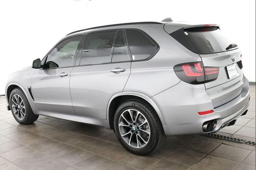 Space Gray Metallic 2018 BMW X5 xDrive35i